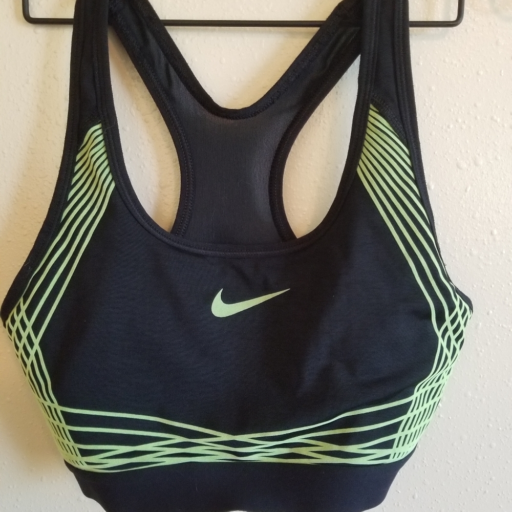 Nike dry fit sports bra